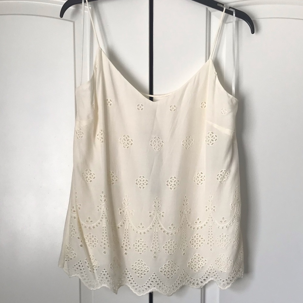 Vince Camuto medium cream tank top